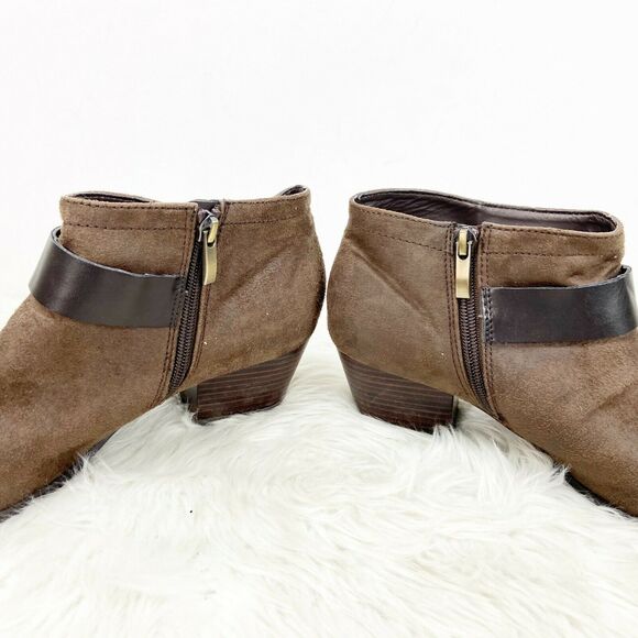 2/$30 Franco Sarto 9.5 M Womens Brown Faux Suede Gabie Ankle Booties - Picture 8 of 11